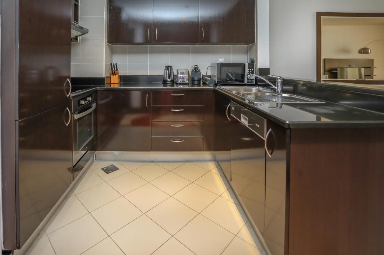 Signature Living Resort Apartments With Private Beach And Laguna Pool , Palm Jumeirah Дубай Екстериор снимка
